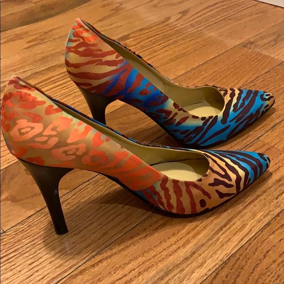 Heels: Nine West: size 7.5 - Picture 3 of 7